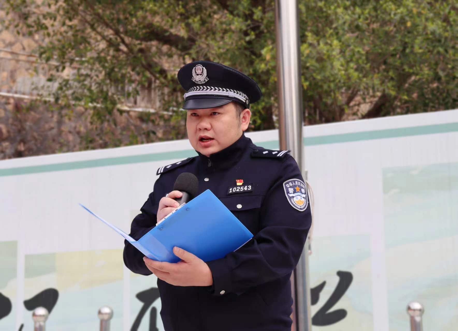 f7017354d5594eaa213d2730803d7a2.jpg f7017354d5594eaa213d2730803d7a2.jpg